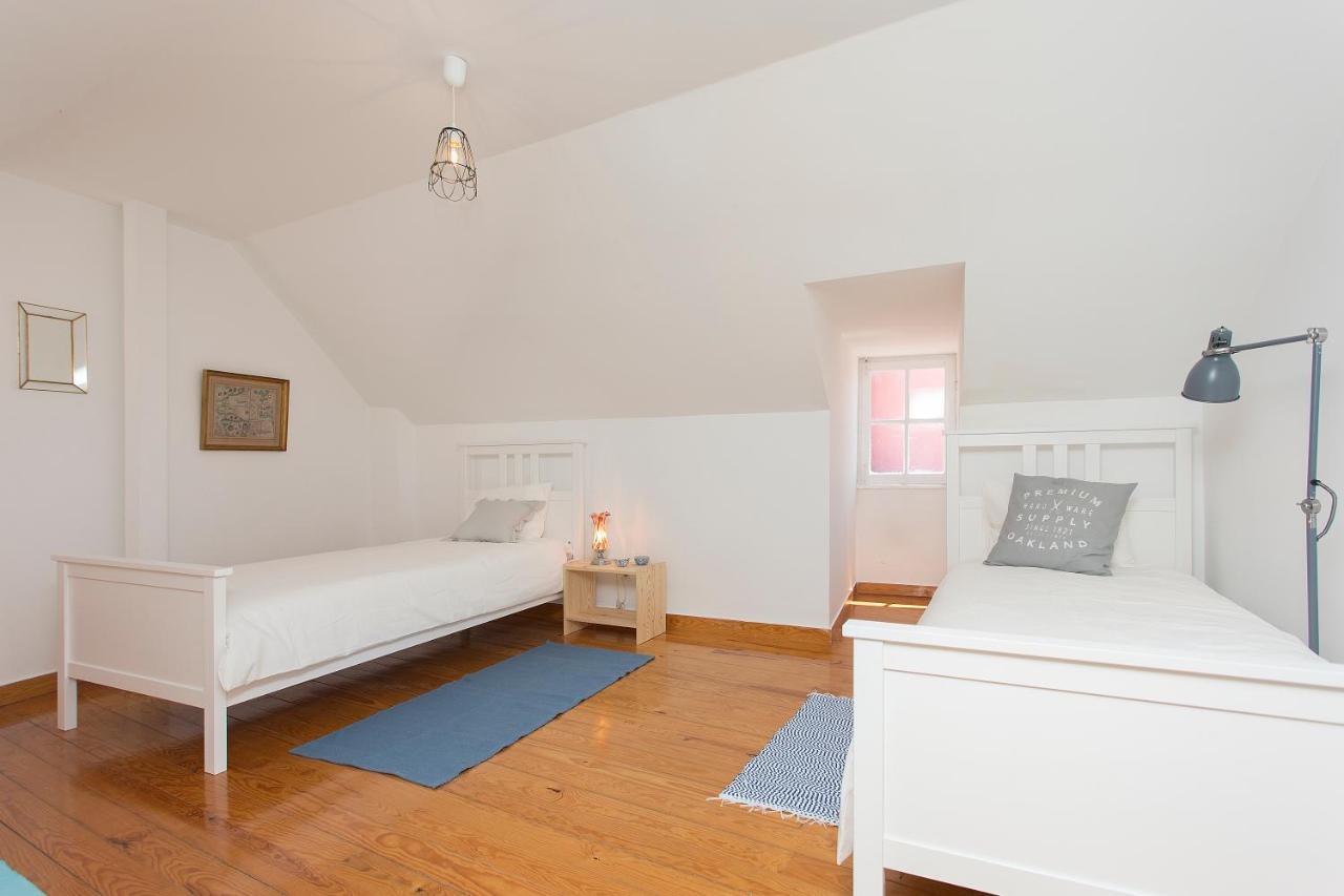 Spacious Alfama Duplex, By Timecooler Lisbona Esterno foto